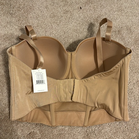New with tag Le Mystere Women's Soiree Convertible Bustier Bra size 38D. - Picture 2 of 4